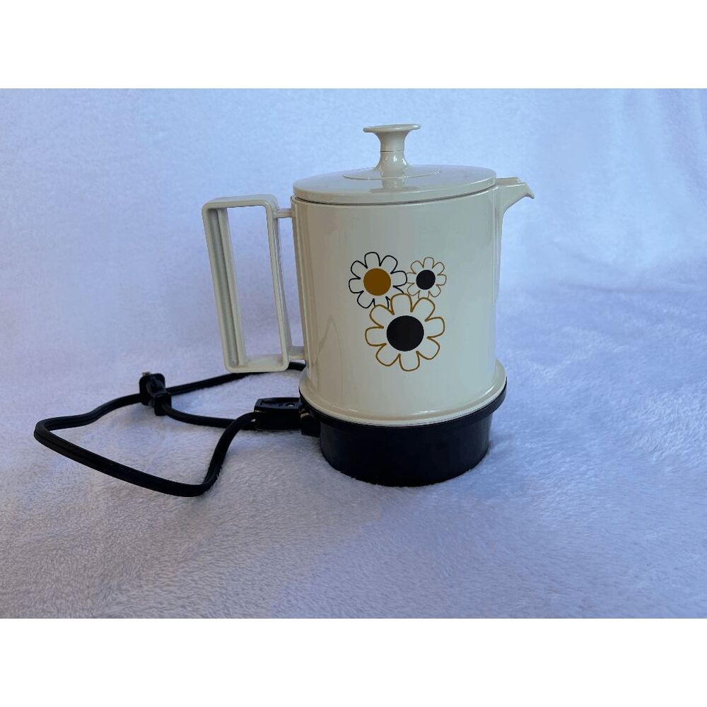 Vintage Regal 5 Cup Poly Hot-Pot Tested, Beige w/ Flowers, Retro